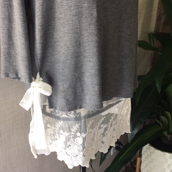 LC Lauren Conrad Lace Trim Tie Sides Tunic - Picture 5 of 7